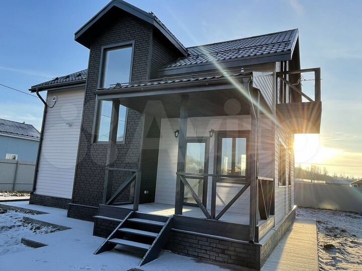 Дом 160 м² на участке 8 сот.