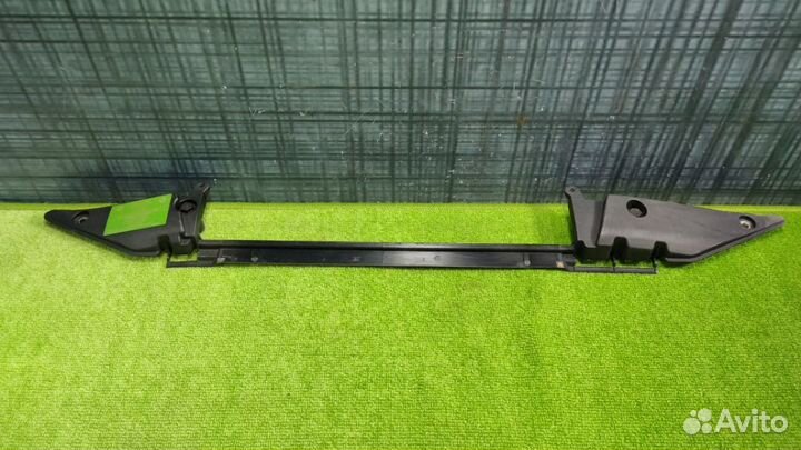 Крепление радиатора Bmw X5 E53 M54 2006