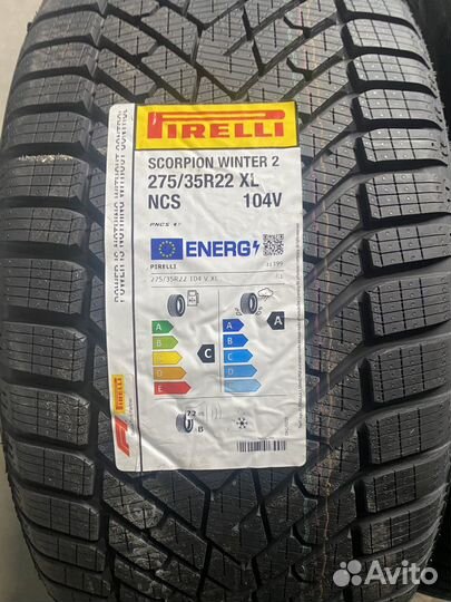 Pirelli Scorpion Winter 2 275/35 R22 и 315/30 R22 107V