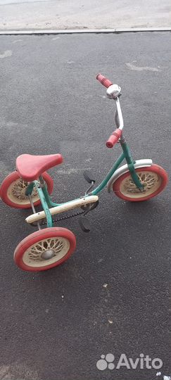 Детский трехколесный велосипед бу