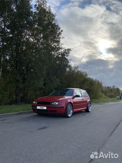 Volkswagen Golf 1.4 МТ, 2002, 282 386 км