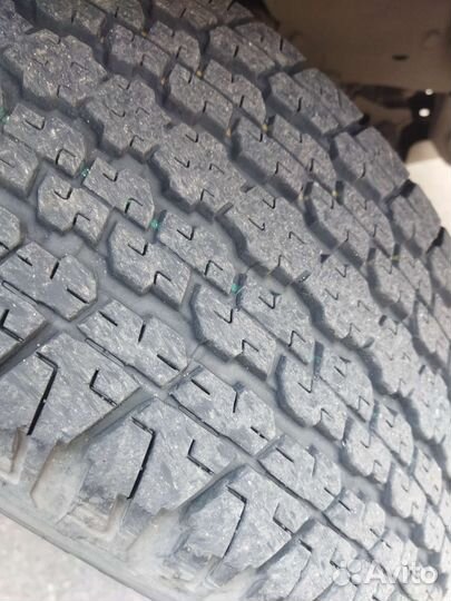 Bridgestone Dueler H/T 265/60 R18