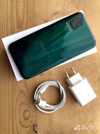 HUAWEI P40 Lite, 6/128 ГБ