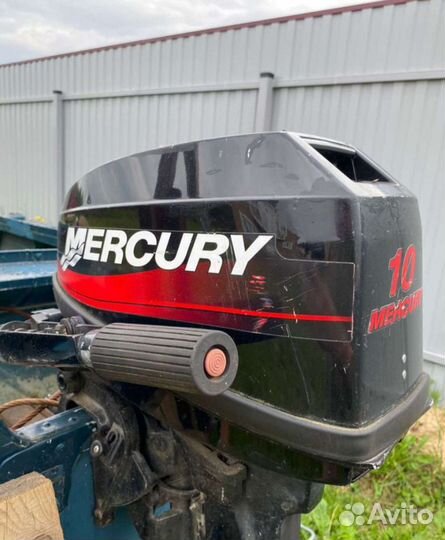 Моторная лодка