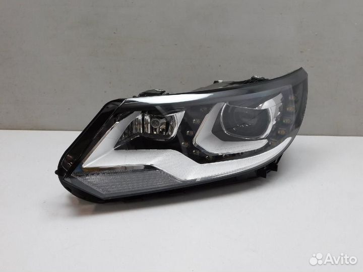 Фара левая Volkswagen Tiguan