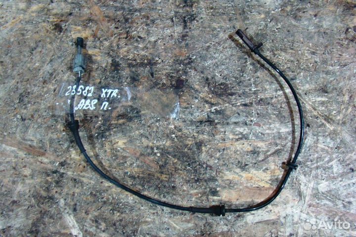 Nissan X-Trail T31 Датчик ABS передний