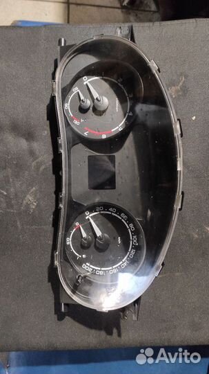 Панель приборов и Подрулевые переключ. Priora 2