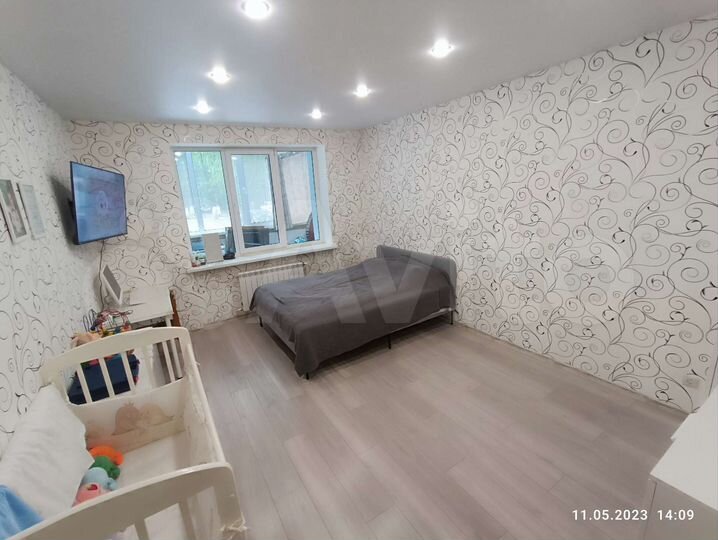 2-к. квартира, 65 м², 1/16 эт.