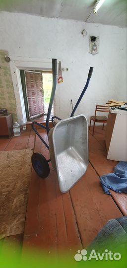 Тачка садовая строительная двухколесная