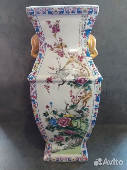 Вазы в китайском стиле