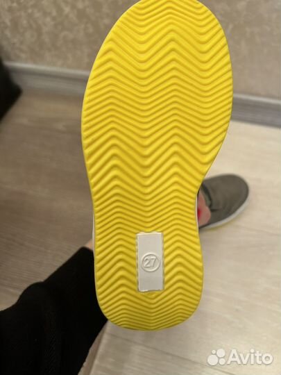 Новые ботинки демисезонные для мальчика 27 размер