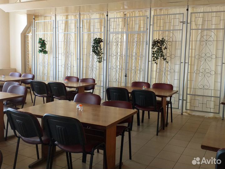 Повара, мойщики посуды