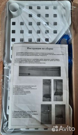 Угловая полка для ванной комнаты