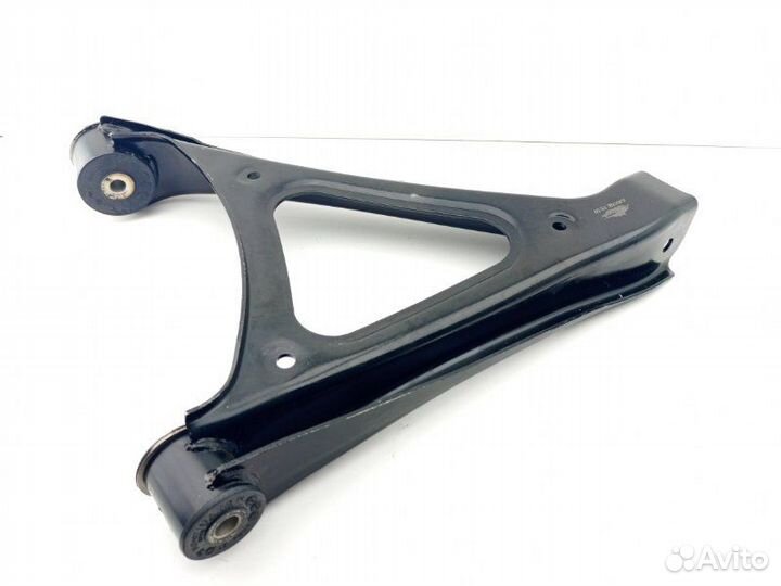 Рычаг подвески нижний задний правый Volkswagen