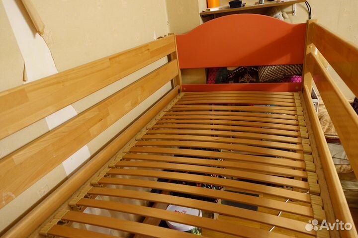 Кровать-чердак детская 90х200