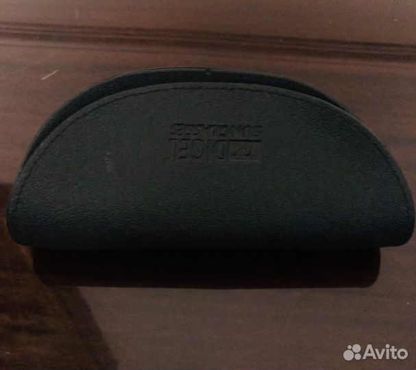 Футляр для очков