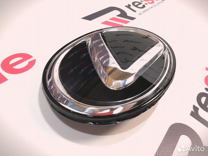 Эмблема в решетку Lexus RX 163 x 120