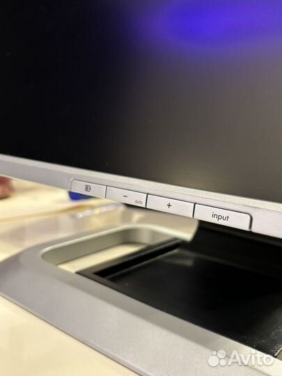 Монитор HP LP1965