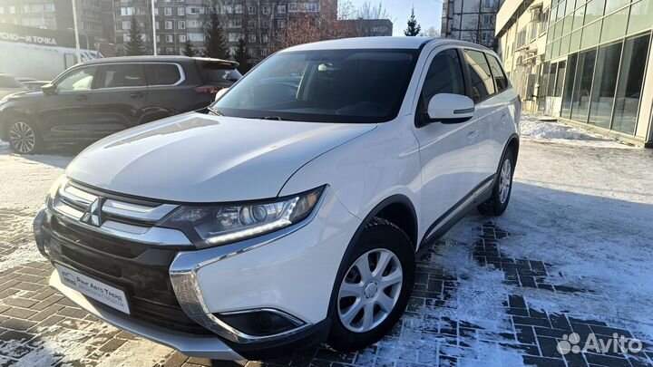 Mitsubishi Outlander 2.0 CVT, 2018, 171 250 км