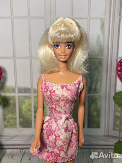 Chic Barbie 1996