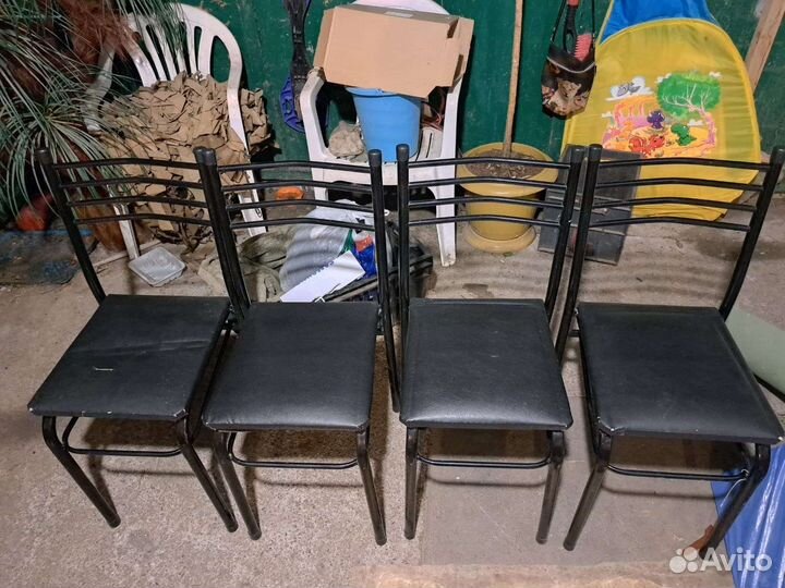 Кухонные стулья бу 4 шт