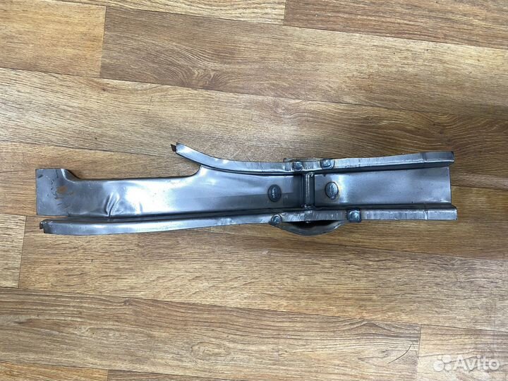 Лонжерон средний Ваз 2121 Нива левый