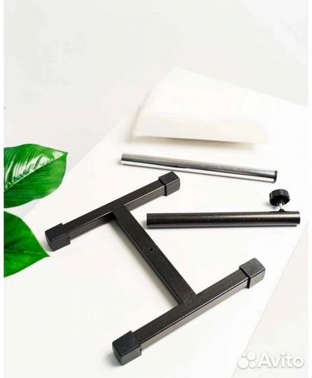 Педикюрная стойка для ног