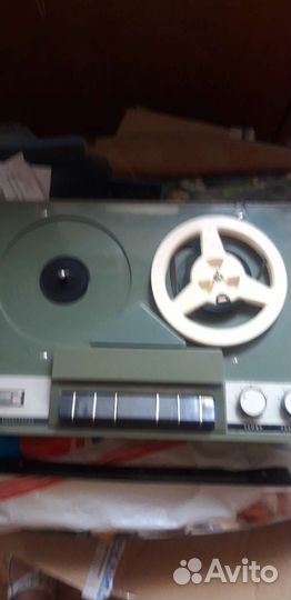 Магнитофон 