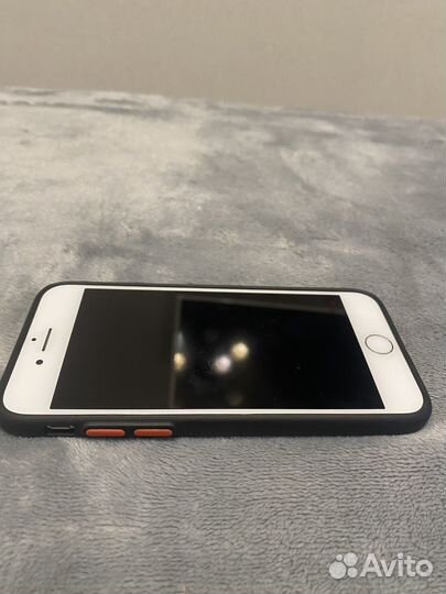 iPhone 7, 32 ГБ
