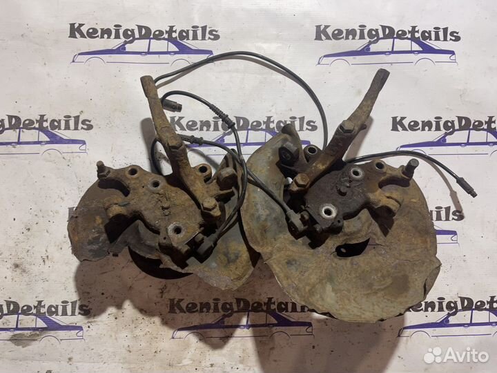 Передний поворотный кулак Mercedes-Benz w124