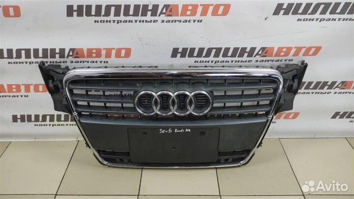 Решетка радиатора Audi A4 B8 универсал 8K5 1.8