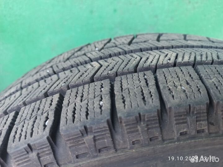 Bridgestone Blizzak VRX 185/65 R15 88Q