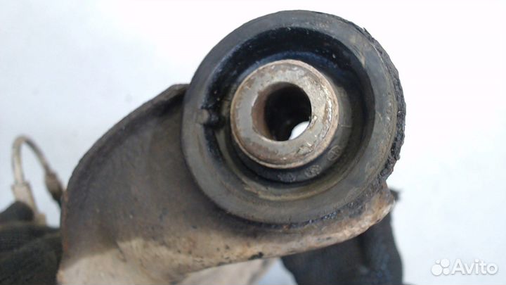 Рычаг подвески Mitsubishi L200, 2010