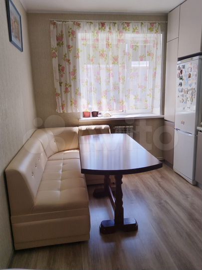 2-к. квартира, 65,2 м², 1/3 эт.