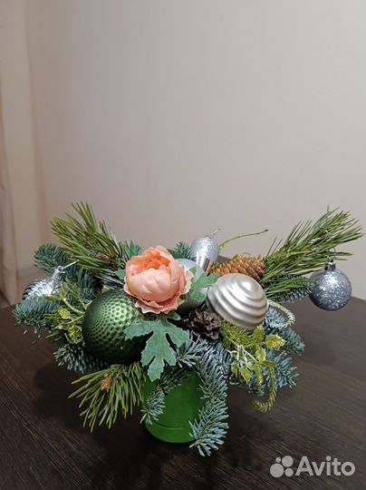 Новогодние композиции из живой хвои