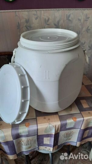 Бочка пластиковая пищевая б/у