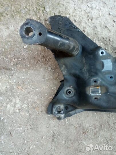 Подрамник перед. Suzuki Wagon R