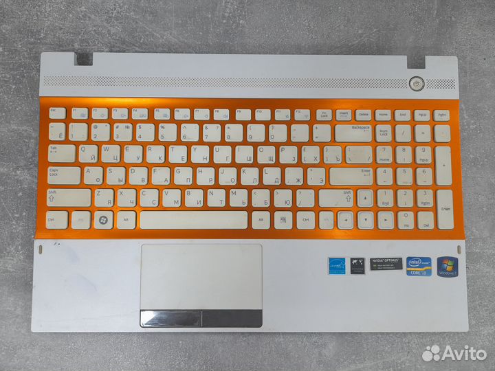 Топкейс Samsung NP300V5A BA75-03246C в сборе