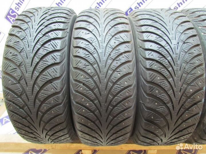 Sava Eskimo Stud 205/60 R16 96R