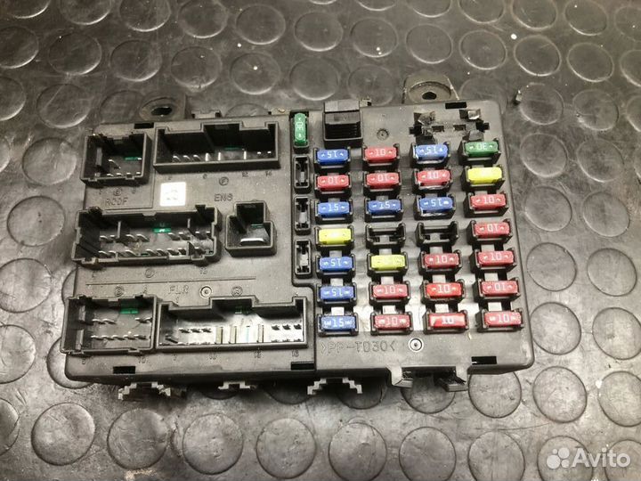 Блок предохранителей Hyundai Getz