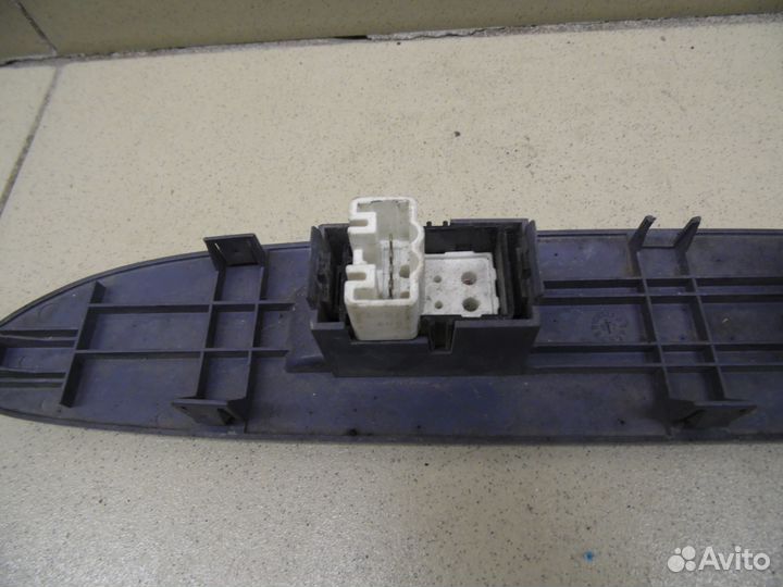 Накладка блока управления стеклоподъемниками Picni