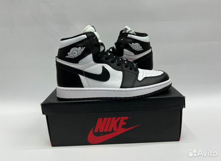 Кроссовки Nike Air Jordan 1 Black & White Люкс