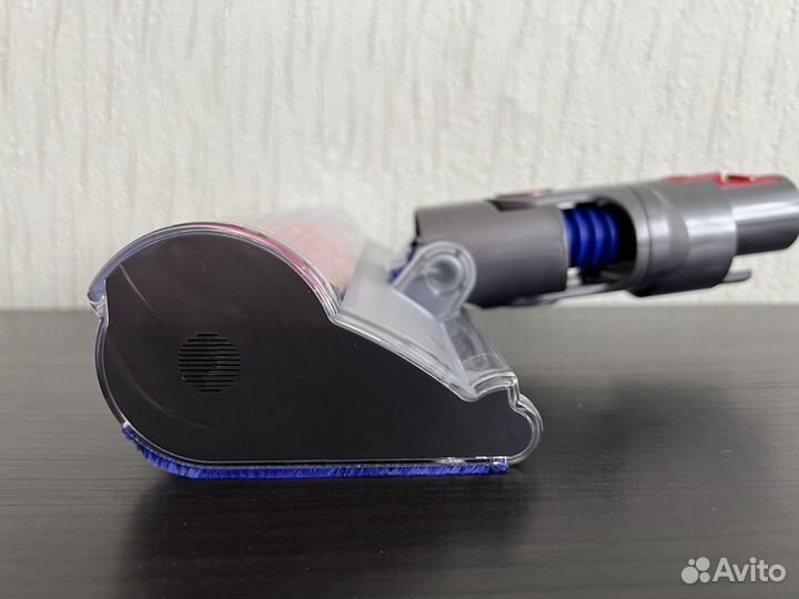 Новая щетка Dyson Fluffy