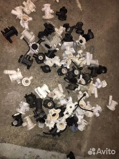 Помпа для стиральной машины 3,4 защелки, 3 винта