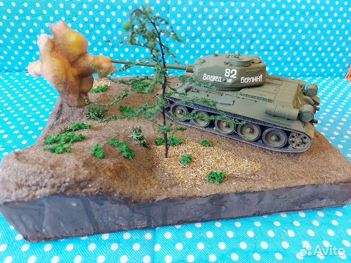 Диорама танк Т34-85