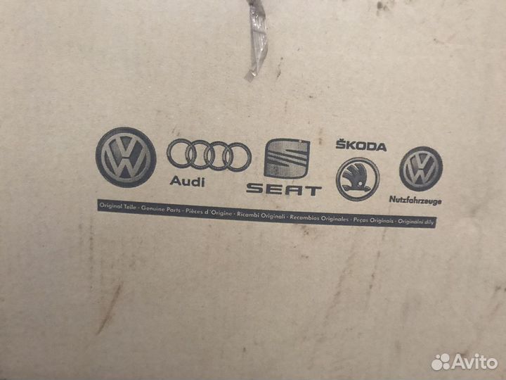 Решетка радиатора VW golf 6