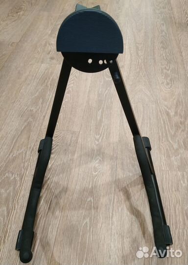 Стойка для акустической гитары quiklok GS438