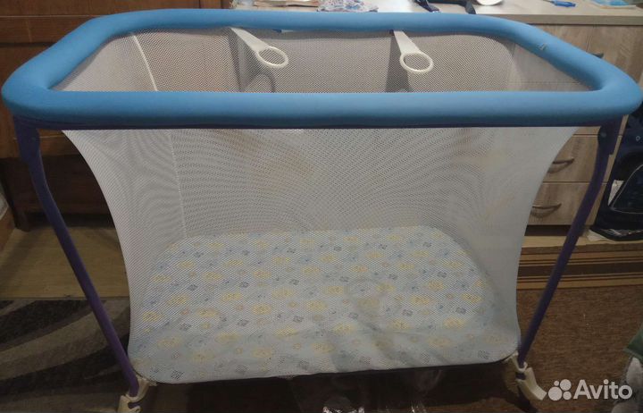 Манеж детский складной