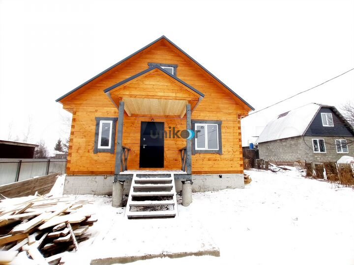 Дом 80 м² на участке 8 сот.