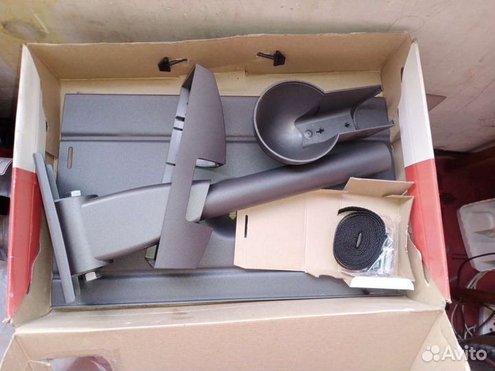 Кронштейн для телевизора на стену поворотный